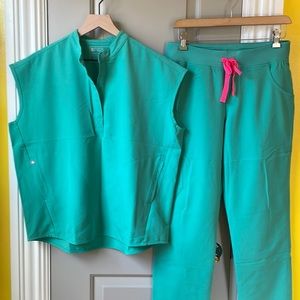 FIGS Marine Green Scrub Set Rafaela size S, Livingston Scrub Pant size S